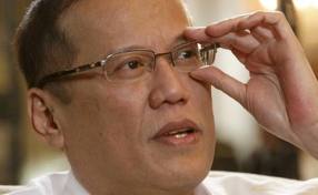 pnoy looking