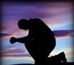 kneeling in prayer2